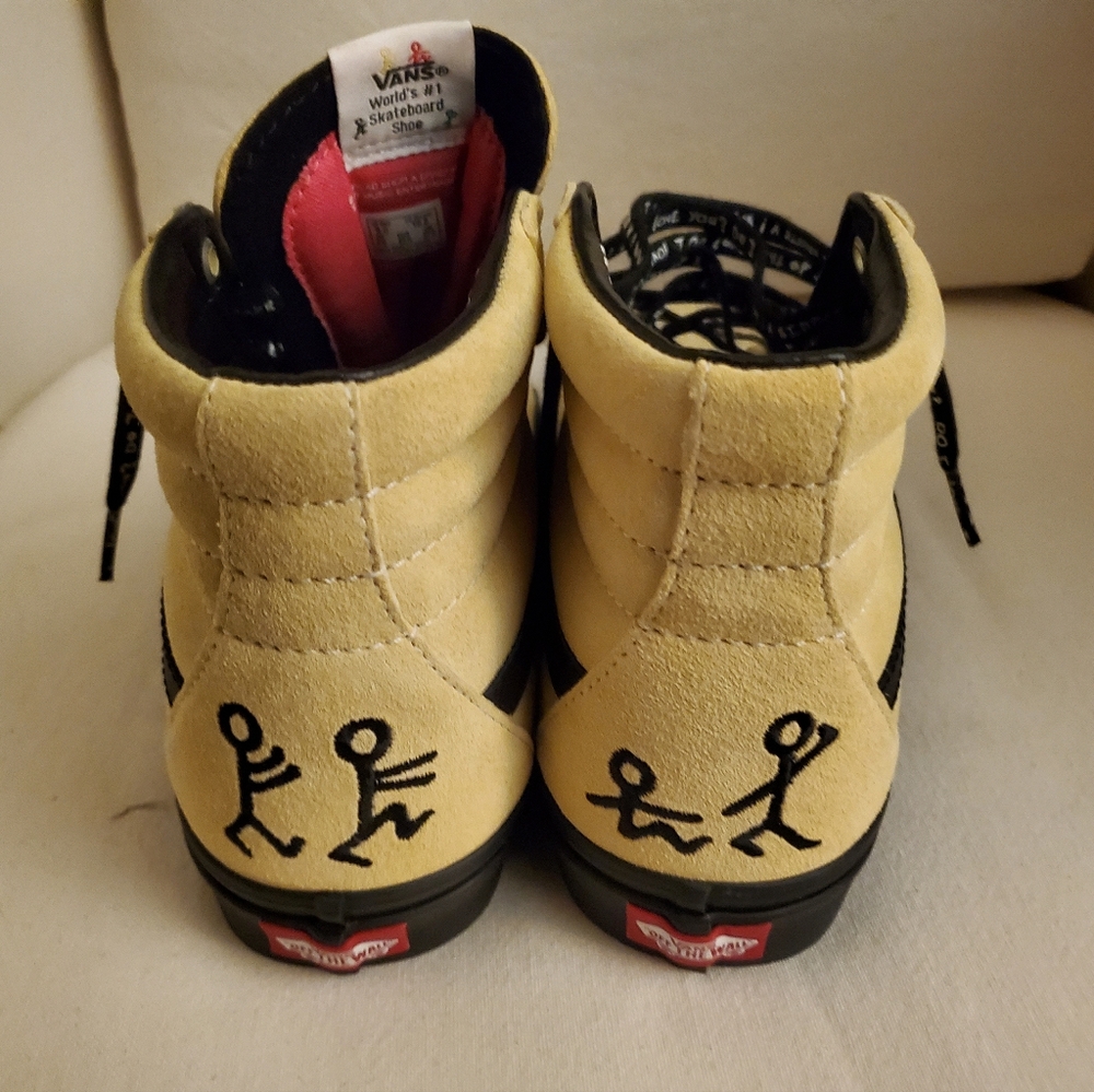 Vans SK8-Hi A Tribe Called Quest "Bonita Applebum" Sneakers Unisex - Picture 4 of 6